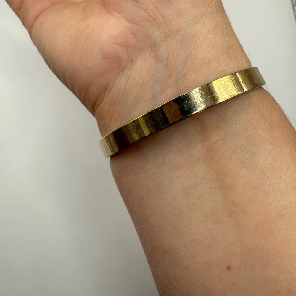 Ann Taylor‎ Hinged Bangle Elegant Gold Tone Bracelet with Crystal Accents